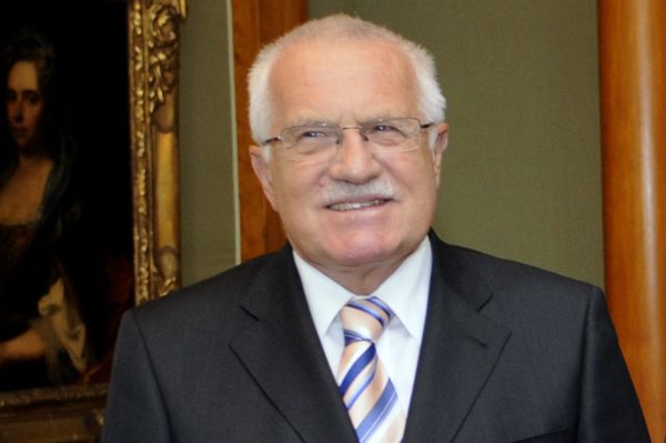 V předmluvě vyjádřil prezident Karlu Gottovi obdiv.