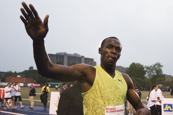 Sprinter Usain Bolt při závodech v Torontu. Sprinter Usain Bolt při závodech v Torontu.