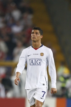 Cristiano Ronaldo. V dresu Manchesteru měl málo sponzorů.