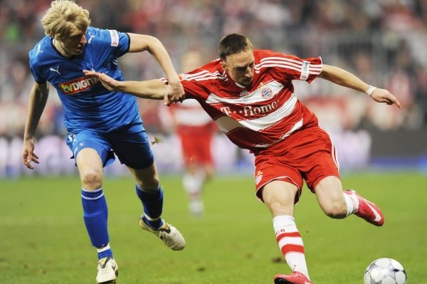 Franck Ribéry (vpravo). Franck Ribéry (vpravo).