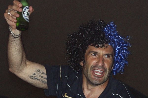Figo po sezoně ukončil kariéru. 