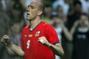 Jan Koller (na archivn&iacute;m sn&iacute;mku v reprezentačn&iacute;m dresu).