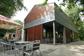 Restaurace Vozovna.