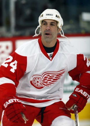 Chris Chelios, hokejový obránce.