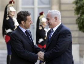 Netanyahua přijal tento týden Nicolas Sarkozy.