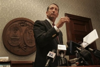 Guvern&eacute;r Mark Sanford pr&yacute; zatoužil po klidu.
