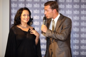 Lucie Bílá bude provázet Miss ČR 2009, na fotce s Petrem Vondráčkem.