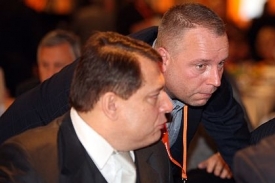 Paroubkova pravá ruka Petr Benda je na kandidátce před Foldynou.