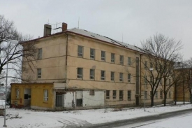 Nová čtvrť v Lounech vznikne na místě bývalých kasáren. Nová čtvrť v Lounech vznikne na místě bývalých kasáren.