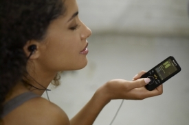 MP3 přehr&aacute;vače maj&iacute; nesrovnatelně vět&scaron;&iacute; kapacitu než star&eacute; kazety.