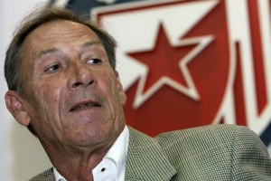 Zdeněk Zeman prosazuje systém 4-3-3.