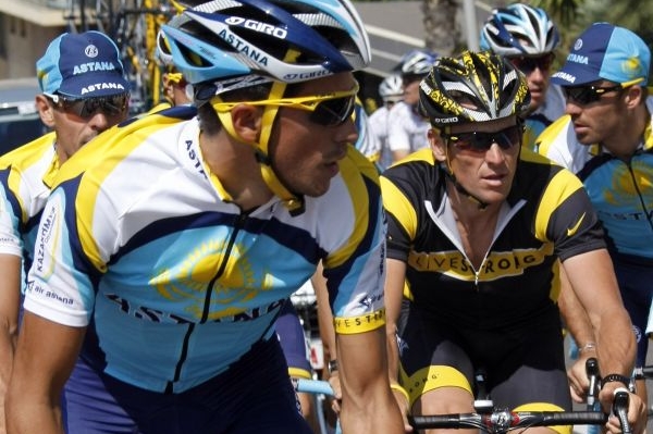 Alberto Contador a Lance Armstrong z týmu Astany.