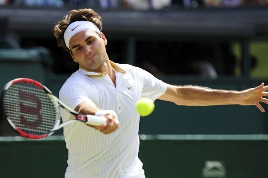 Tenista Roger Federer je ve finále Wimbledonu.
