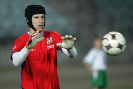 Petr Čech při tr&eacute;ninku česk&eacute; fotbalov&eacute; reprezentace.