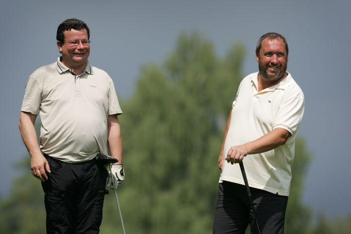 Alexandr Vondra a Oldřich Vojíř na golfu. Alexandr Vondra a Oldřich Vojíř na golfu.