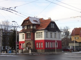 Vilu Anička by mělo nahradit zákaznické centrum pojišťovny Generali. Vilu Anička by mělo nahradit zákaznické centrum pojišťovny Generali.
