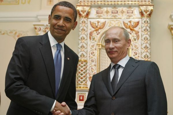 Obama posnídal s ruským premiérem Putinem. 