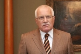 Klaus podepsal novelu, kter&aacute; plat&iacute; do konce roku 2010.