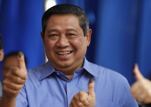 Zřejmě staronov&yacute; indon&eacute;sk&yacute; prezident Yudhoyono odvolil.