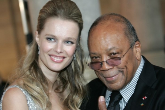 Helena Houdov&aacute; a Quincy Jones.