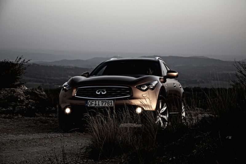 Infiniti FX50S