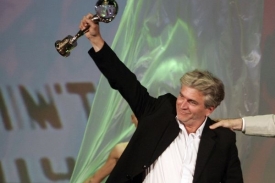 V&iacute;tězn&yacute; režis&eacute;r Fr&eacute;d&eacute;ric Dumont.