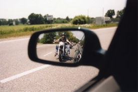 Několik motocyklistů utrpělo vážná zranění.