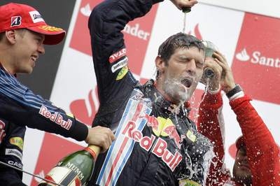 Mark Webber se raduje z vítězství ve VC Německa. Mark Webber se raduje z vítězství ve VC Německa.