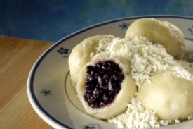 V Borovanech o víkednu voněly borůvkové knedlíky a koláče. V Borovanech o víkednu voněly borůvkové knedlíky a koláče.