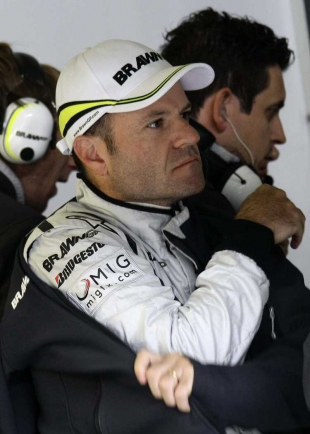 Rubens Barrichello, nejzku&scaron;eněj&scaron;&iacute; pilot v &scaron;ampion&aacute;tu formule 1.