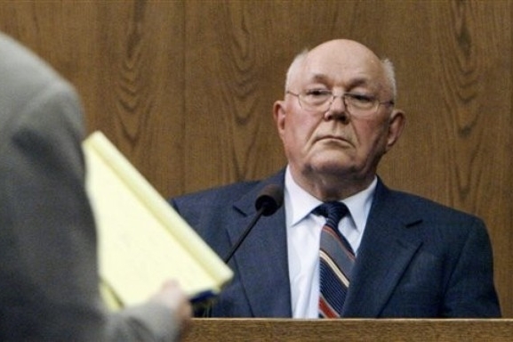 John Demjanjuk před soudem v americkém Ohiu.