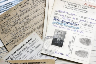 Identifikačn&iacute; dokumenta Ivana Demjanjuka z roku 1948.