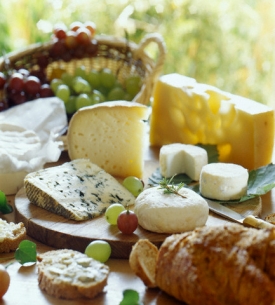 K ochutnání budou svádět nejen chutné sýry, ale i další speciality. K ochutnání budou svádět nejen chutné sýry, ale i další speciality.