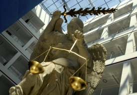 Interiér Justičního paláce v Brně. Interiér Justičního paláce v Brně.