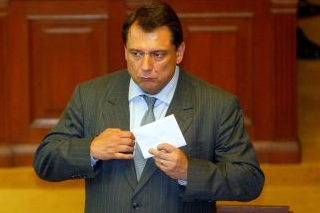 Vinu za zavedení víz do Kanady nese podle ODS Jiří Paroubek. 