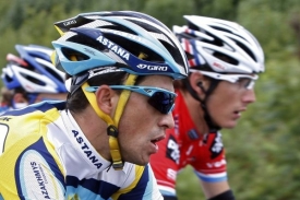 Španělský cyklista Alberto Contador ovládl 15. etapu Tour de France. Španělský cyklista Alberto Contador ovládl 15. etapu Tour de France.