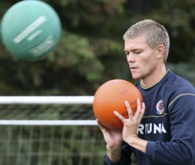 Lubo&scaron; Kalouda, nekoncepčn&iacute; hostovac&iacute; posila.