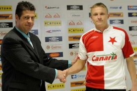 Petr Trapp (vpravo) s ředitelem Slavie Petrem Doležalem.