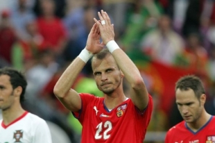 Fotbalista David Rozehnal míří z Lazia Řím do Hamburku.