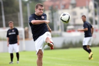 Redaktor TÝDEN.CZ Jakub Kvasnička na tréninku fotbalové Sparty.