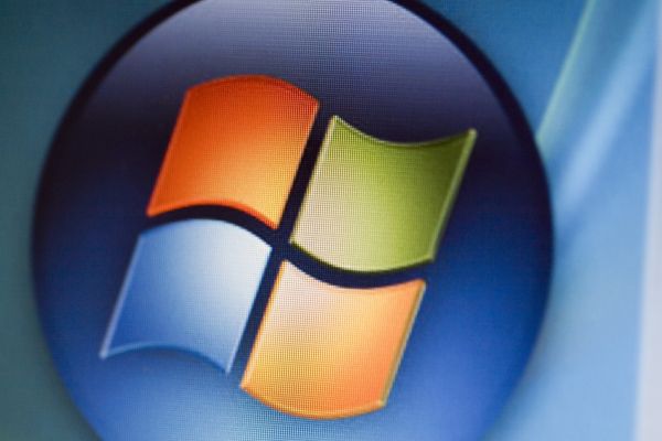 Microsoft je poprvé od roku 1986, kdy vystoupil na trh, ve ztrátě.