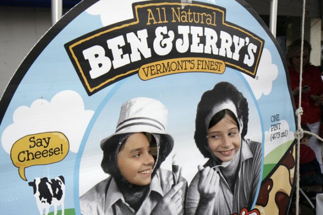 První pobočka Ben & Jerry’s otevře koncem července v Praze. První pobočka Ben & Jerry’s otevře koncem července v Praze.