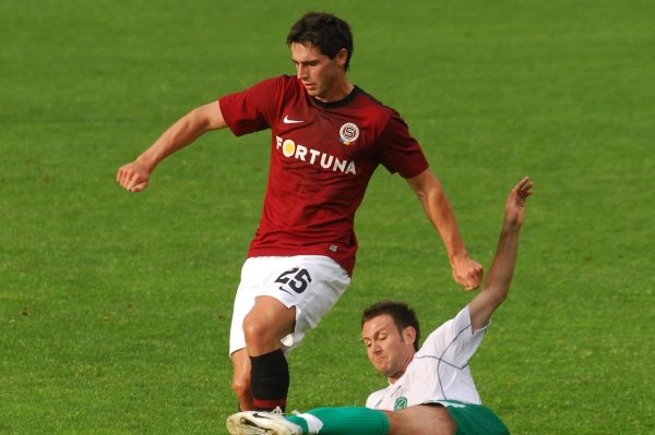Sparťanský záložník Kamil Vacek v jednom z přípravných utkání.