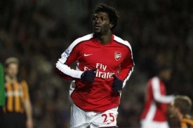 Emmanuel Adebayor v dresu Arsenalu.