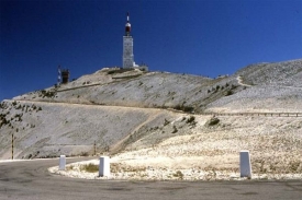 Vrcholek legend&aacute;rn&iacute; Mont Ventoux.