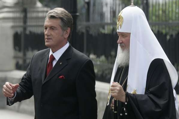 Ruský patriarcha s ukrajinským prezidentem Juščenkem.
