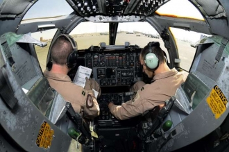 Příprava amerického B-1B k letu.