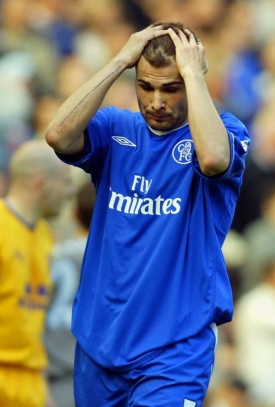 Adrian Mutu na svém angažmá v Chelsea příliš nevydělal.