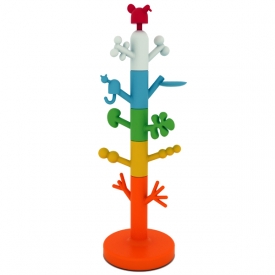 Doplňky i n&aacute;bytek podle design&eacute;rů najdete na www.questodesign.com.