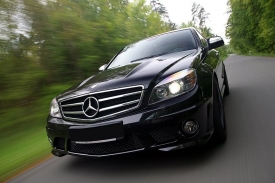 Mercedes C 63 od Edo Competition má 555 koní.